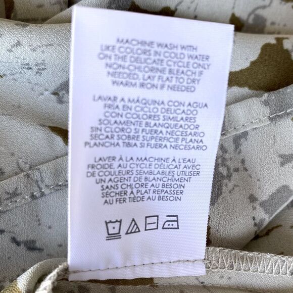 Cabi Flurry Top in an Olive & Cream Abstract Pattern. Size Large. NWOT - Picture 7 of 10